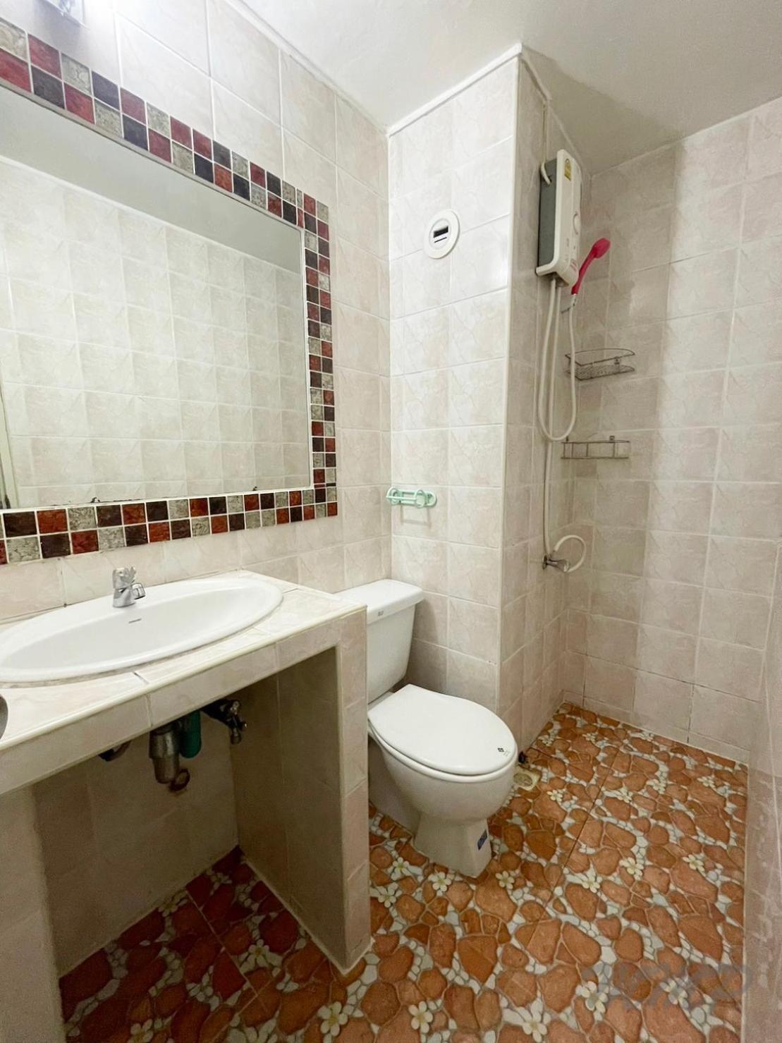 Popular Condo Muang Thong Thani near Impact Bangkok Exterior photo